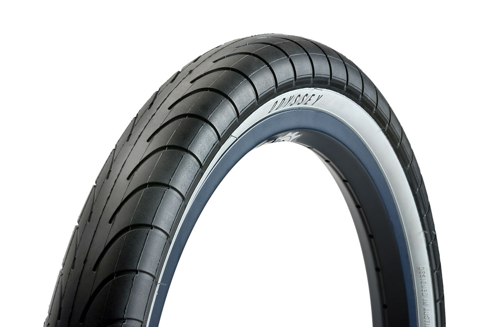 Chase Hawk Tyre White 2.4"