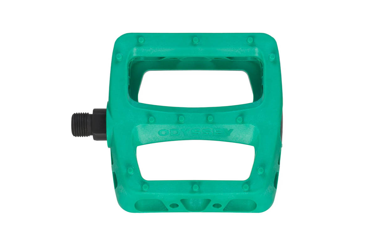 Twisted Plastic Billiard Green