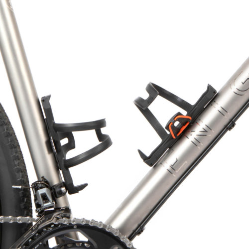 Side Release Bottle Cage Black