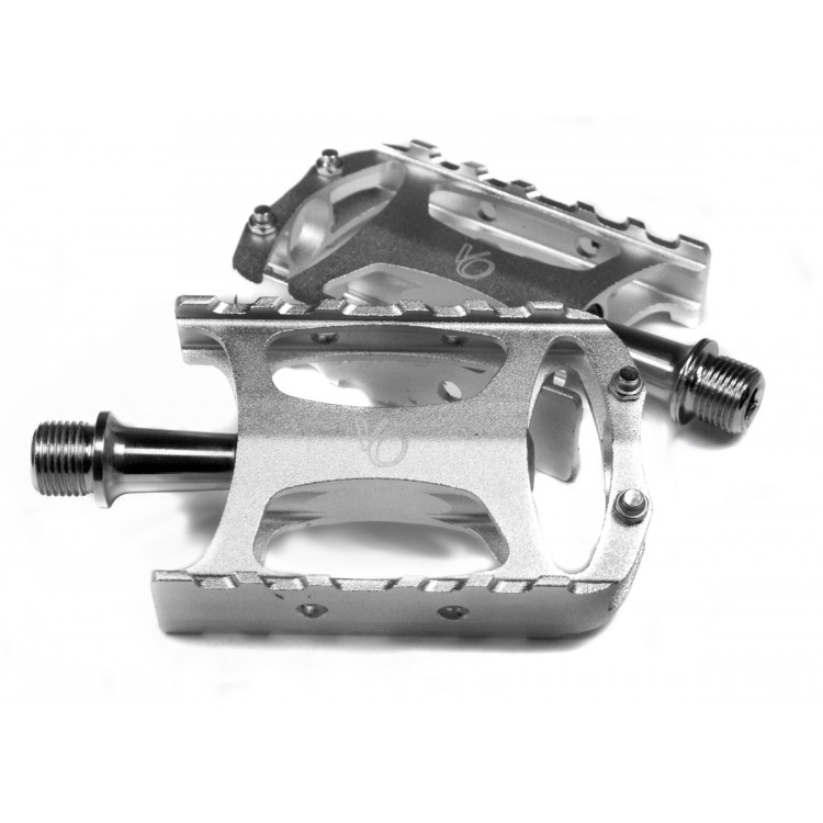 Touring Pedals